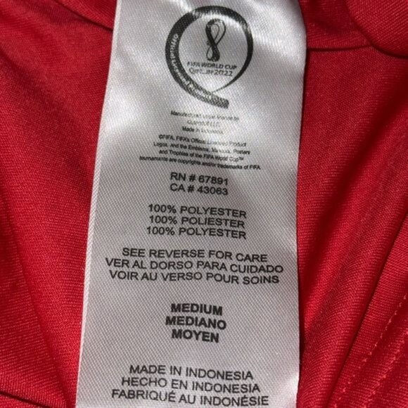 Canada Soccer FIFA World Cup Qatar 2022 Red Jersey M Polyester - Picture 5 of 7